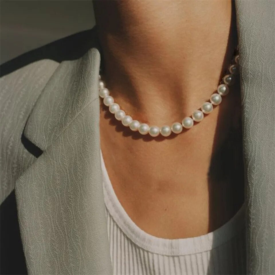 Elise - collier ras de cou perles blanches