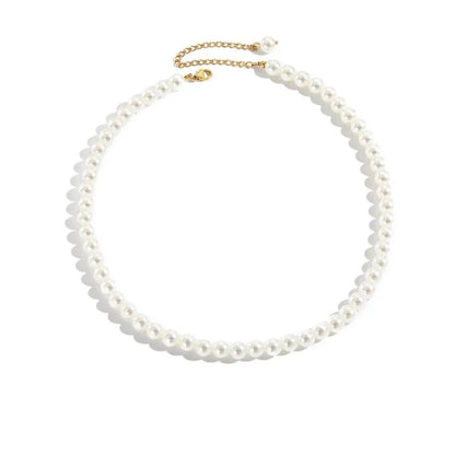 collier-ras-de-cou-perles-blanches