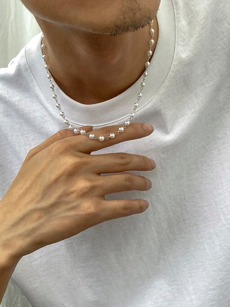 Collier perle ras du cou